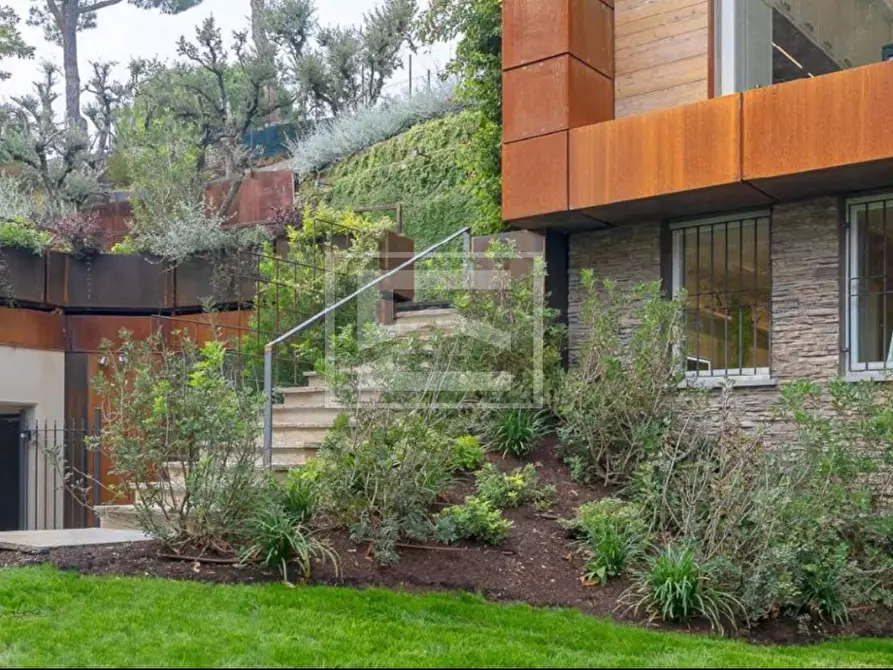 Immagine 46 di Villa in vendita  in Via Cavour a Padenghe Sul Garda