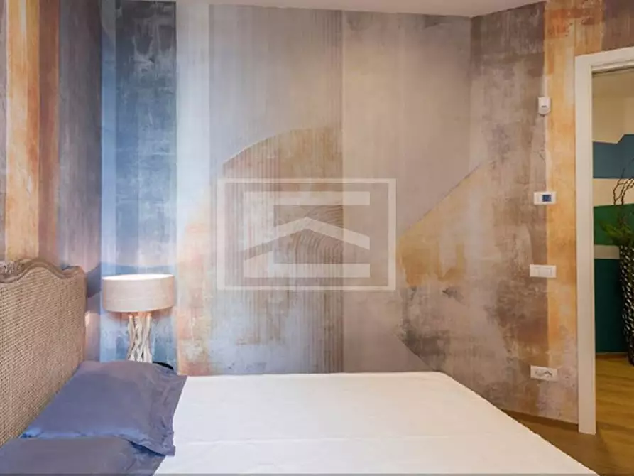 Immagine 42 di Villa in vendita  in Via Cavour a Padenghe Sul Garda