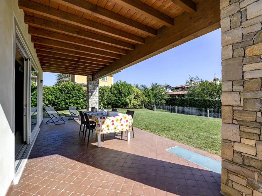Immagine 5 di Villa in vendita  in Via Gazzolo a Calvagese Della Riviera