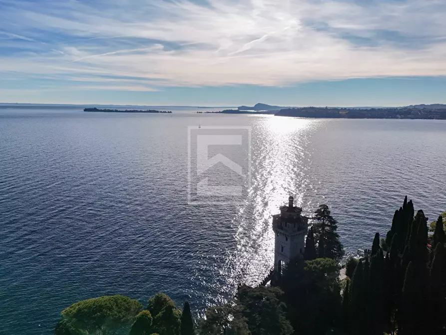 Immagine 26 di Appartamento in vendita  in Via al Vittoriale 11 a Gardone Riviera