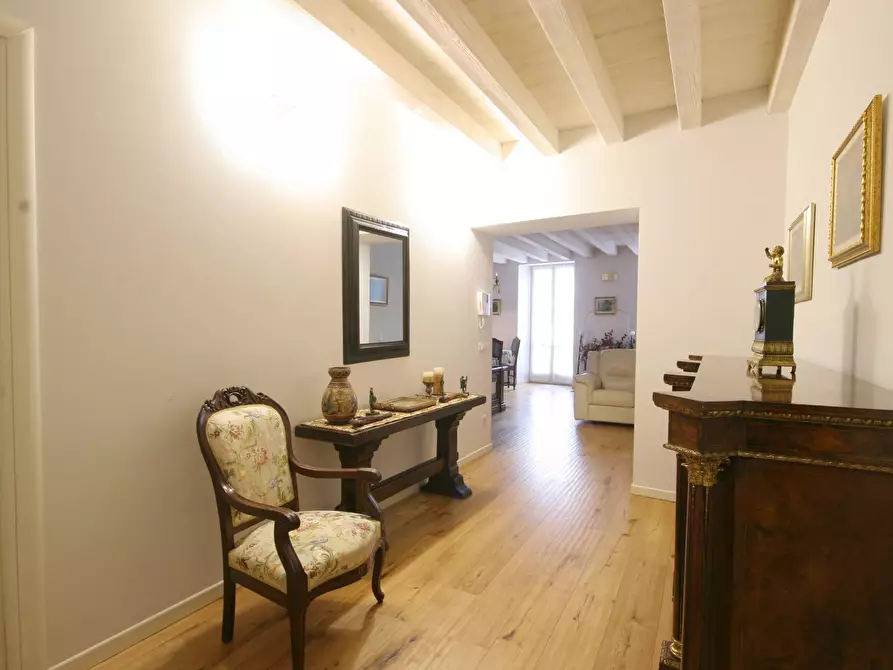 Immagine 1 di Appartamento in vendita  in VIA AQUILANI 6 a Toscolano-Maderno