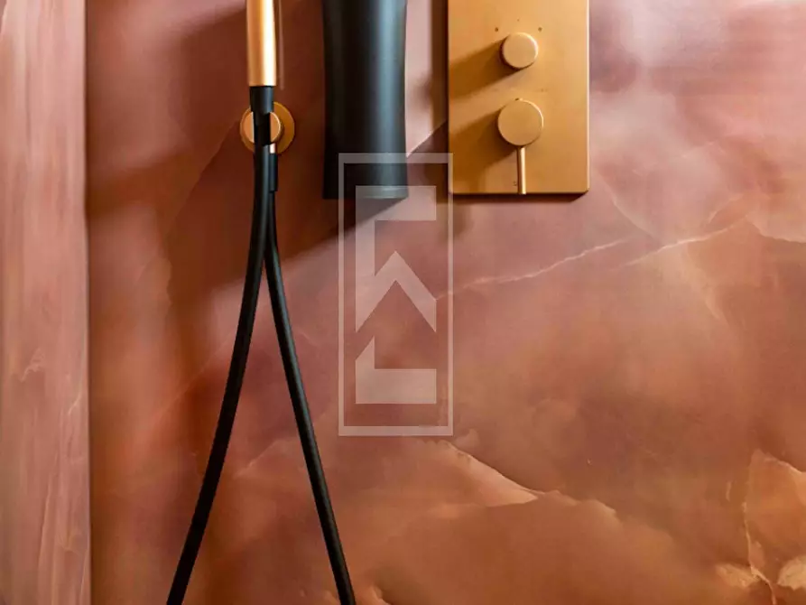 Immagine 18 di Albergo/B&B/Residence in vendita  in via Arici a Sirmione