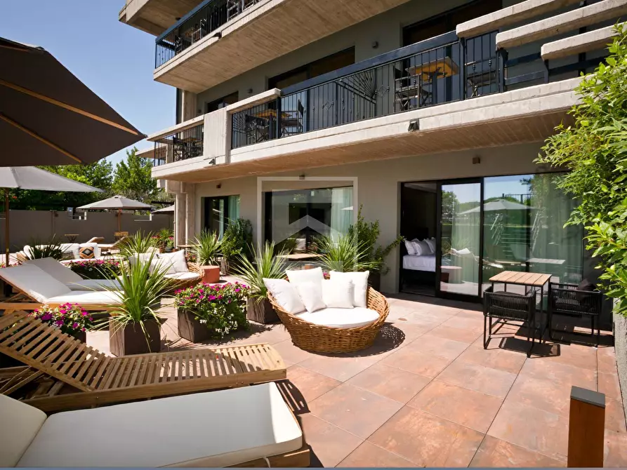 Immagine 24 di Albergo/B&B/Residence in vendita  in via Arici a Sirmione