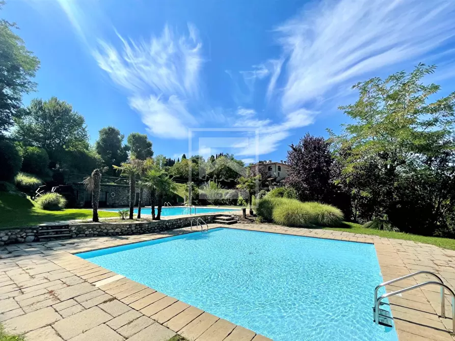 Immagine 9 di Villa in vendita  in via Andreis a Desenzano Del Garda