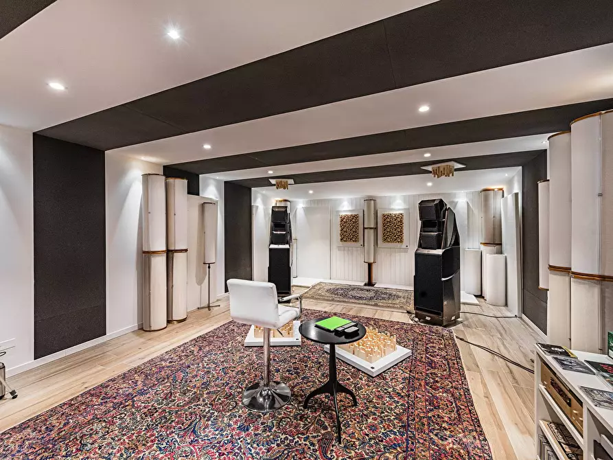 Immagine 15 di Villa in vendita  in Via dei Colli 15 a Calvagese Della Riviera