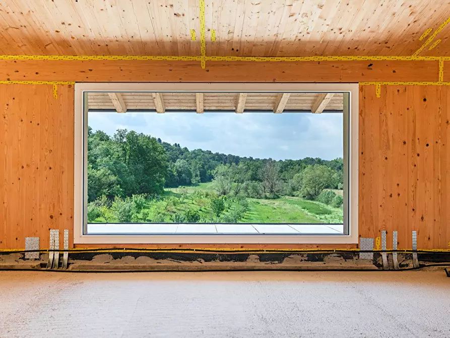 Immagine 27 di Villa in vendita  in Via dei Colli 15 a Calvagese Della Riviera