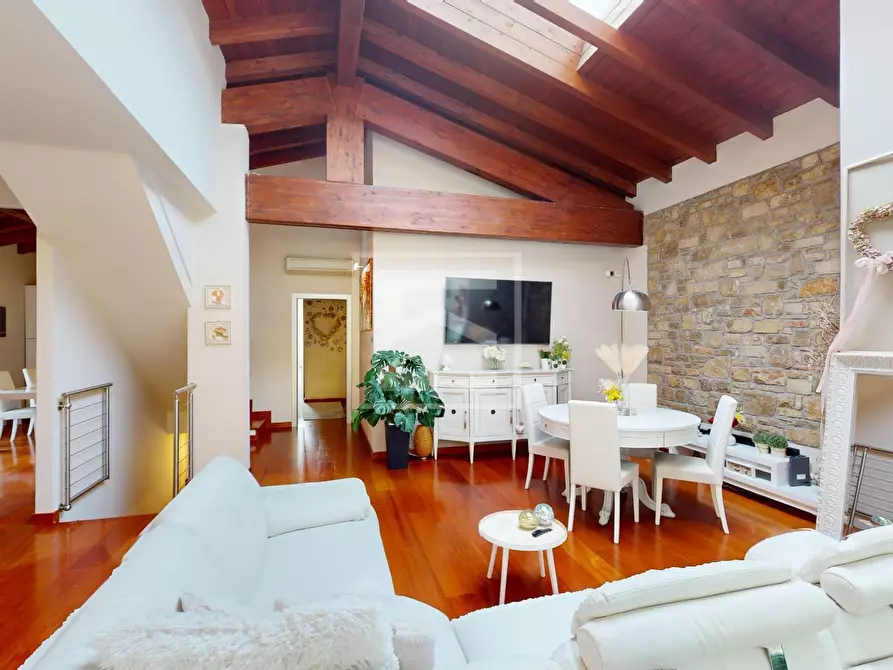 Immagine 4 di Villa in vendita  in Via Centenaro a Desenzano Del Garda