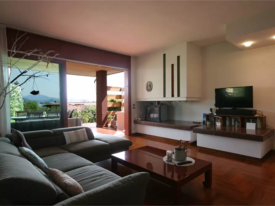 Immagine 10 di Villa in vendita  in Via Catullo a Calvagese Della Riviera