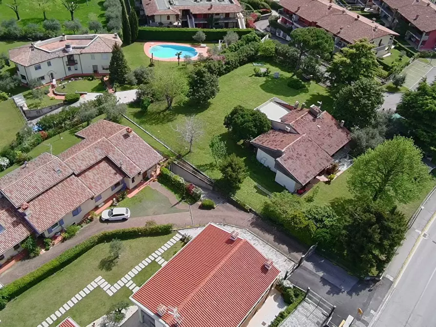 Immagine 32 di Villa in vendita  in Via Catullo a Calvagese Della Riviera