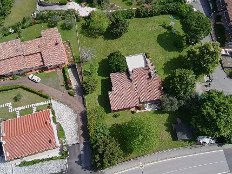 Immagine 35 di Villa in vendita  in Via Catullo a Calvagese Della Riviera