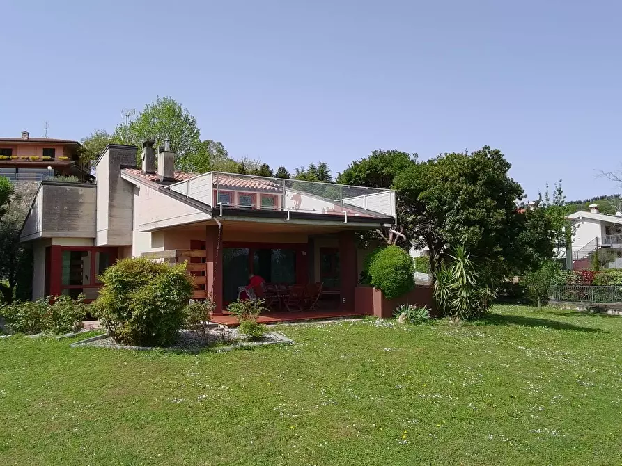 Immagine 39 di Villa in vendita  in Via Catullo a Calvagese Della Riviera