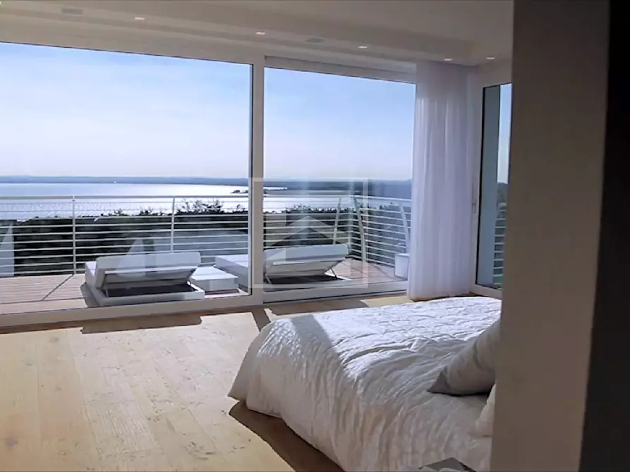 Immagine 18 di Villa in vendita  in Via San Rocco a Padenghe Sul Garda