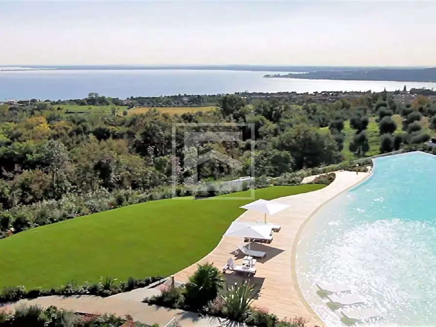 Immagine 27 di Villa in vendita  in Via San Rocco a Padenghe Sul Garda