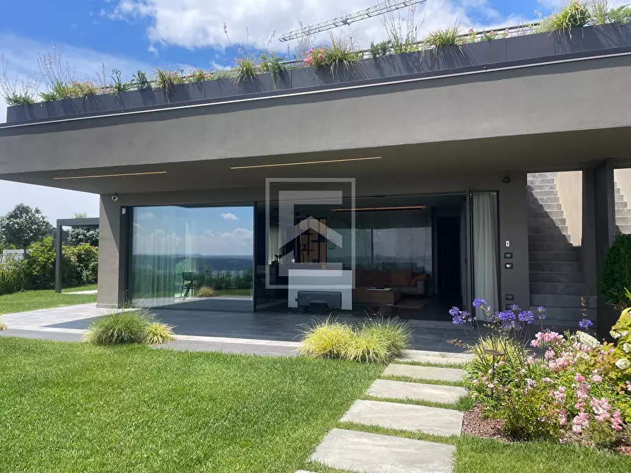 Immagine 5 di Villa in vendita  in Via San Rocco a Padenghe Sul Garda