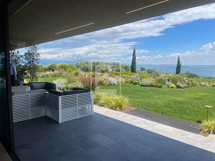 Immagine 17 di Villa in vendita  in Via San Rocco a Padenghe Sul Garda