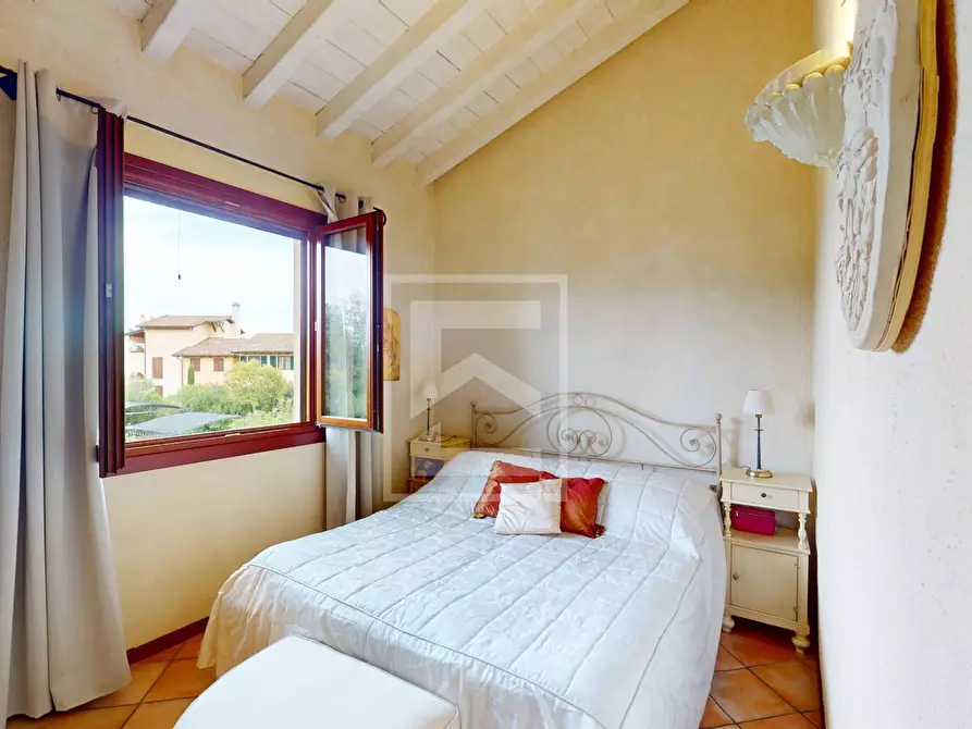 Immagine 16 di Appartamento in vendita  in Località Sermana 1 a Peschiera Del Garda