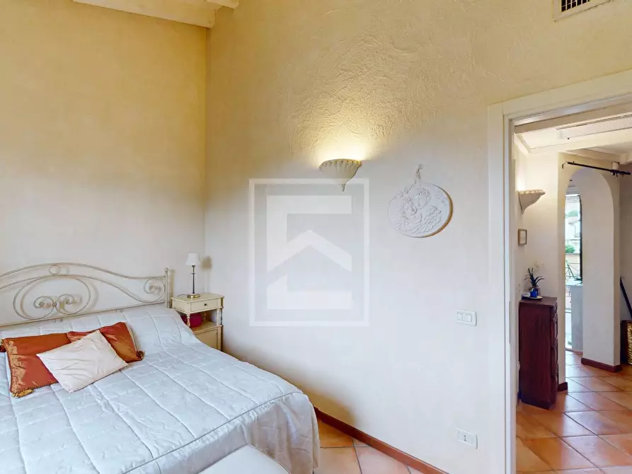 Immagine 18 di Appartamento in vendita  in Località Sermana 1 a Peschiera Del Garda