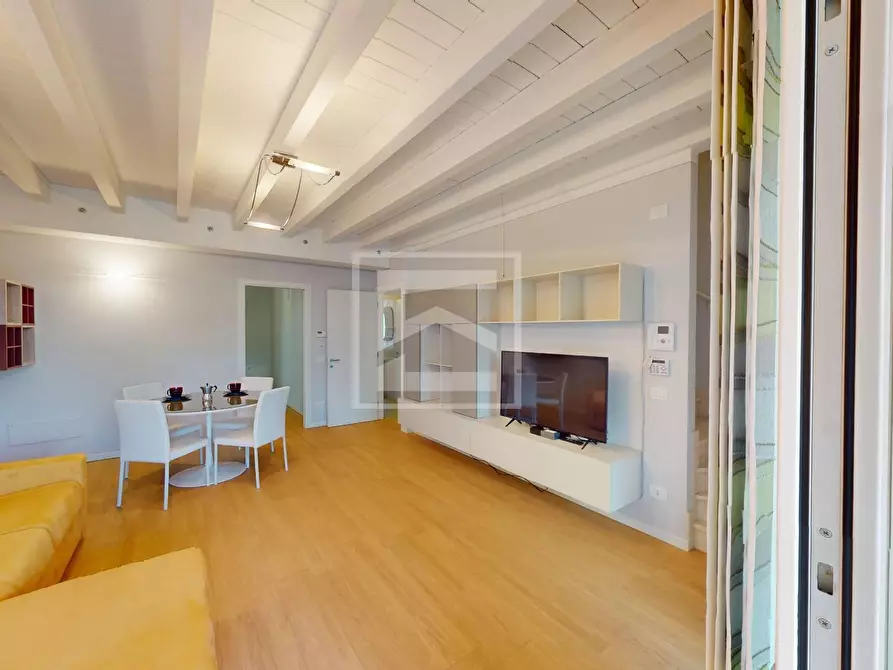 Immagine 6 di Villetta a schiera in vendita  in Via Belvedere a Padenghe Sul Garda