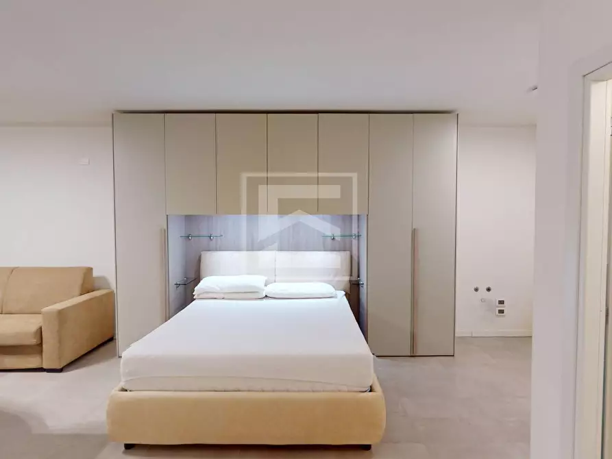 Immagine 29 di Villetta a schiera in vendita  in Via Belvedere a Padenghe Sul Garda