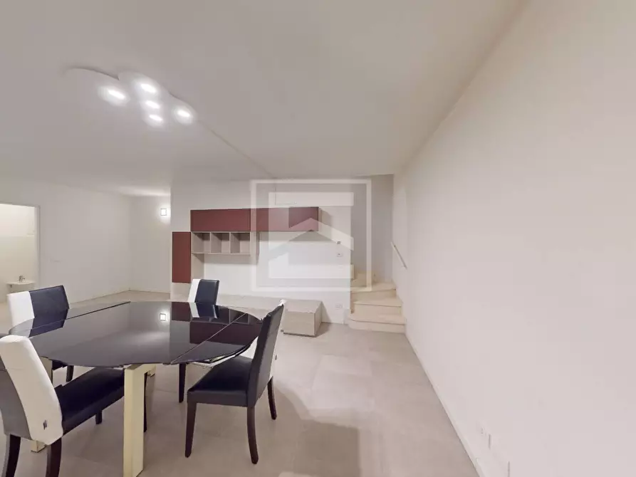 Immagine 30 di Villetta a schiera in vendita  in Via Belvedere a Padenghe Sul Garda