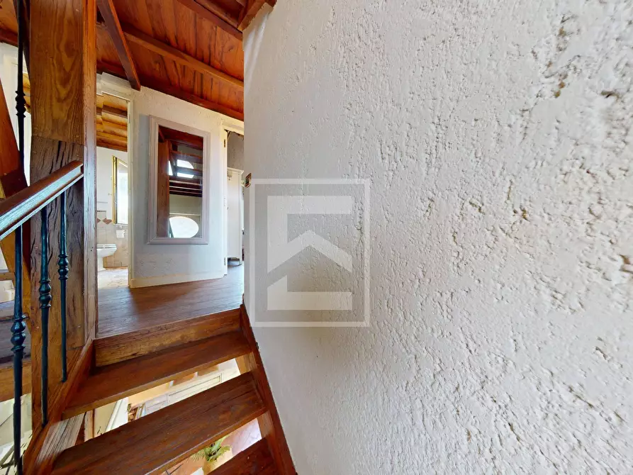 Immagine 17 di Villa in vendita  in via Andreis a Desenzano Del Garda