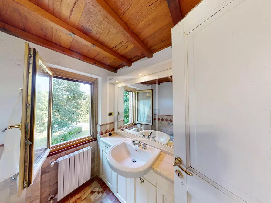 Immagine 21 di Villa in vendita  in via Andreis a Desenzano Del Garda