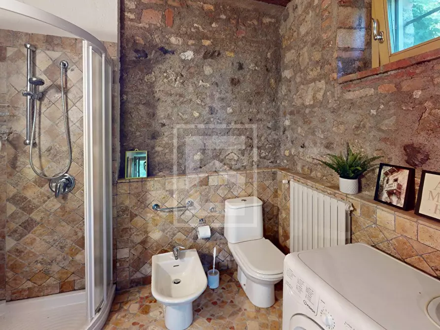 Immagine 38 di Villa in vendita  in via Andreis a Desenzano Del Garda