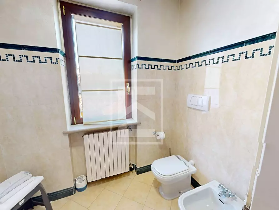 Immagine 23 di Villa in vendita  in Via Lugasca 14 a Desenzano Del Garda