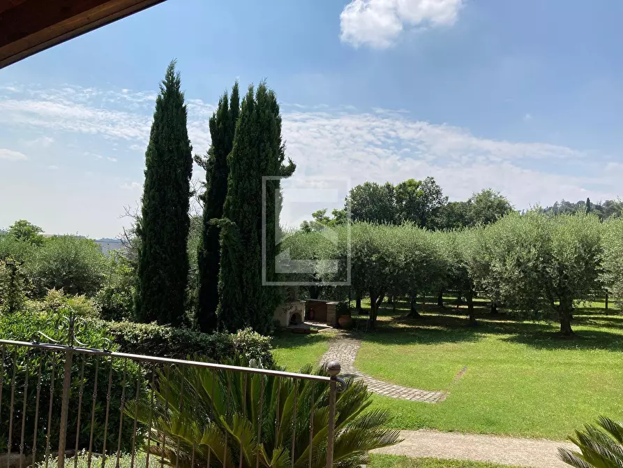 Immagine 28 di Villa in vendita  in Via Lugasca 14 a Desenzano Del Garda