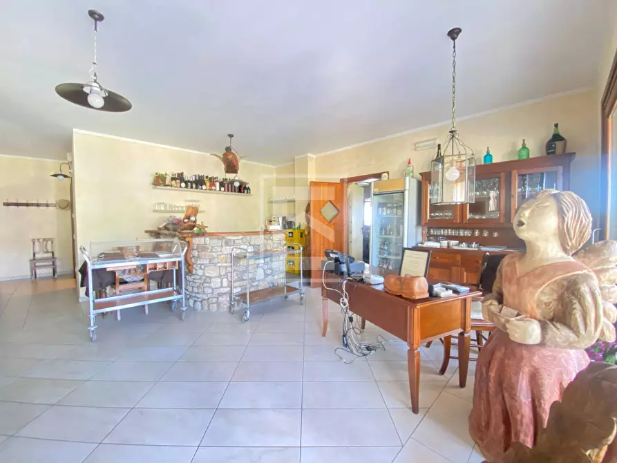 Immagine 11 di Agriturismo in vendita  in via san michele 30 a Salò