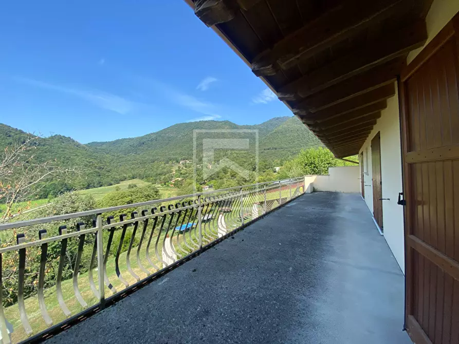 Immagine 28 di Agriturismo in vendita  in via san michele 30 a Salò