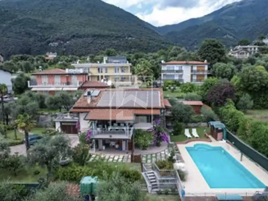 Immagine 4 di Villa in vendita  in via taromina 8 a Toscolano-Maderno