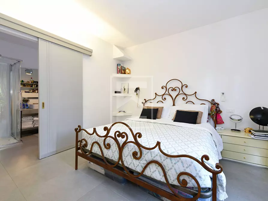 Immagine 16 di Appartamento in vendita  in VIA SAN MARTINO DELLA BATTAGLIA a Sirmione