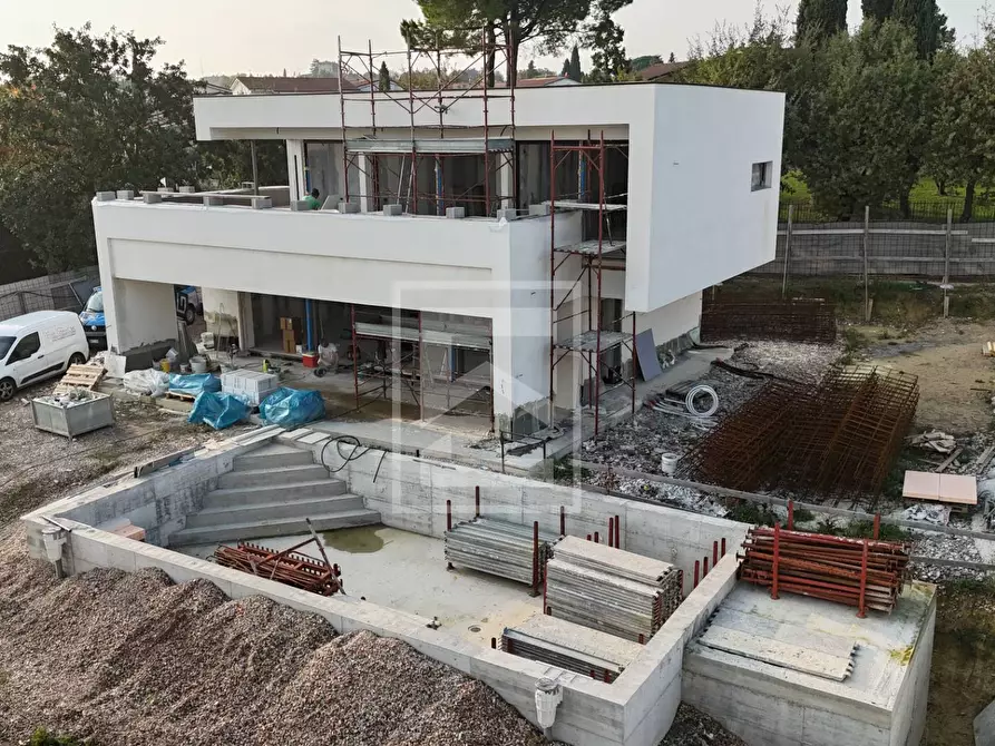 casa indipendente in vendita a Moniga del Garda