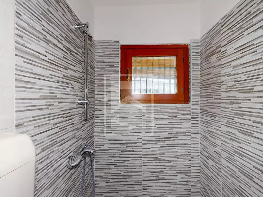 Immagine 13 di Casa semindipendente in vendita  in via san giorgio 29 a Toscolano-Maderno