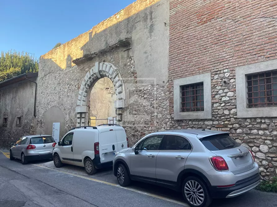 Immagine 2 di Villa in vendita  in Via Repubblica a Lonato del Garda