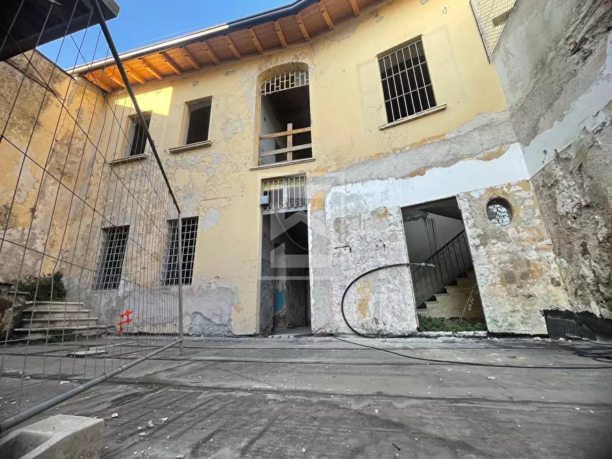 Immagine 10 di Villa in vendita  in Via Repubblica a Lonato del Garda