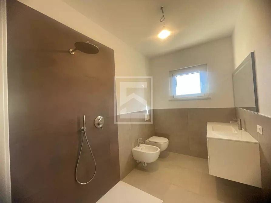 Immagine 27 di Attico in vendita  in Via Tito Speri a Desenzano Del Garda