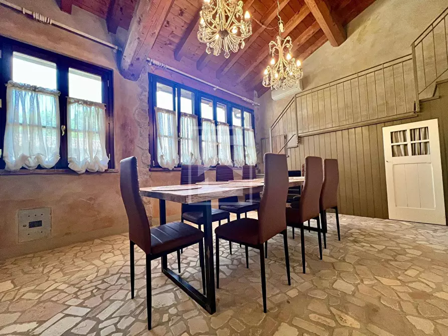 Immagine 13 di Appartamento in vendita  in Via Andreis a Desenzano Del Garda