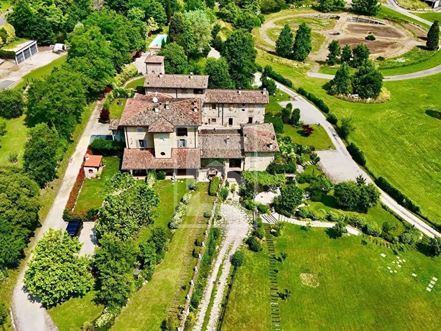 Immagine 38 di Appartamento in vendita  in Via Andreis a Desenzano Del Garda