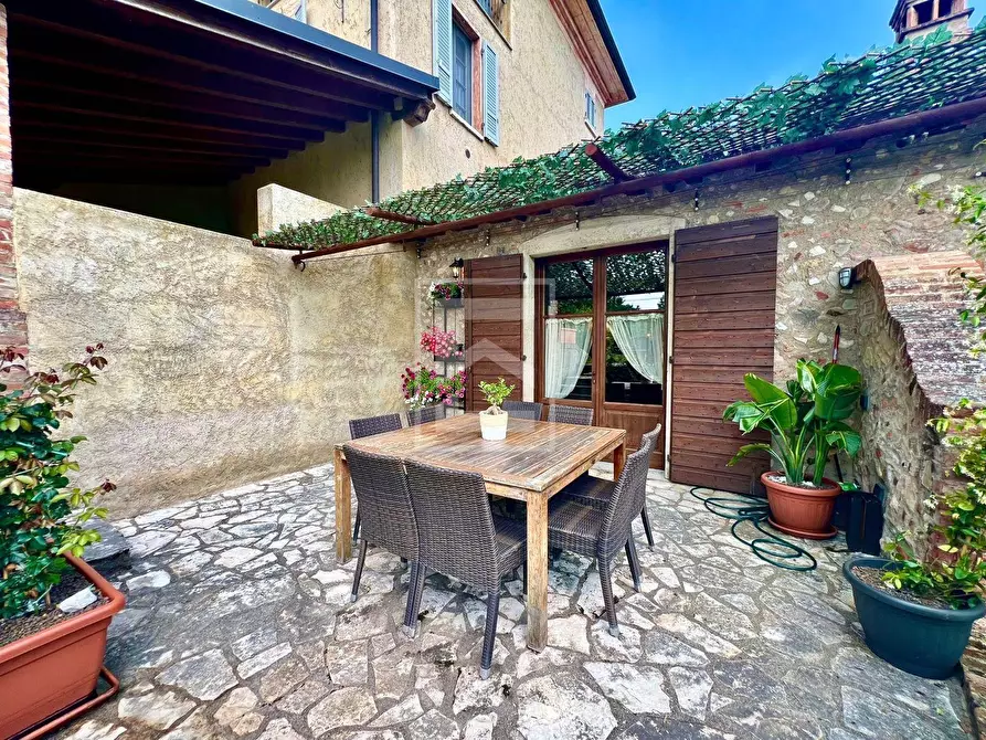 Immagine 16 di Appartamento in vendita  in Via Andreis a Desenzano Del Garda