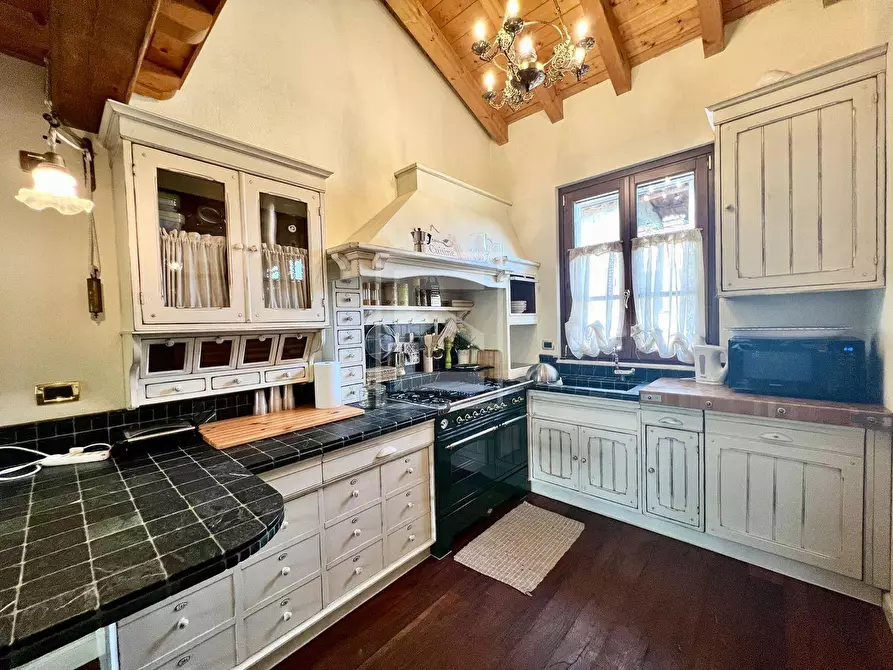 Immagine 6 di Appartamento in vendita  in Via Andreis a Desenzano Del Garda