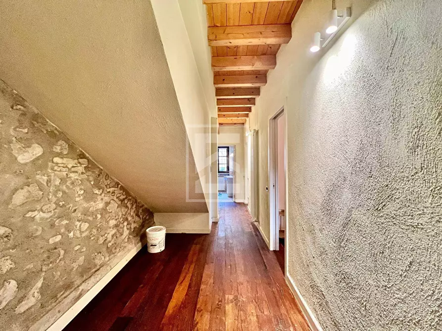 Immagine 21 di Appartamento in vendita  in Via Andreis a Desenzano Del Garda