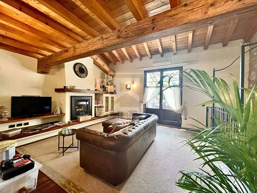 Immagine 1 di Appartamento in vendita  in Via Andreis a Desenzano Del Garda