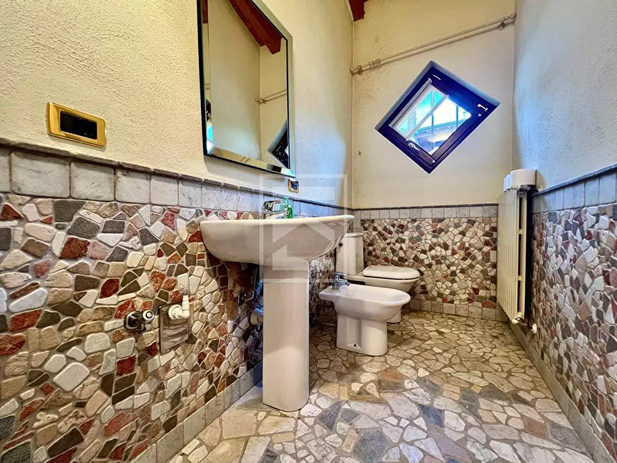 Immagine 34 di Appartamento in vendita  in Via Andreis a Desenzano Del Garda