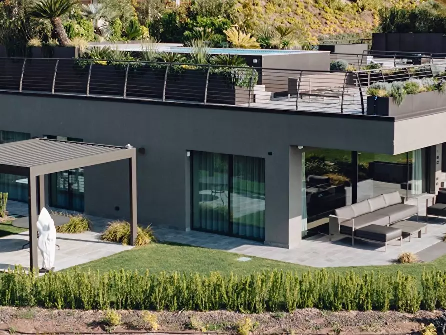 Immagine 4 di Villa in vendita  in Via San Rocco a Padenghe Sul Garda