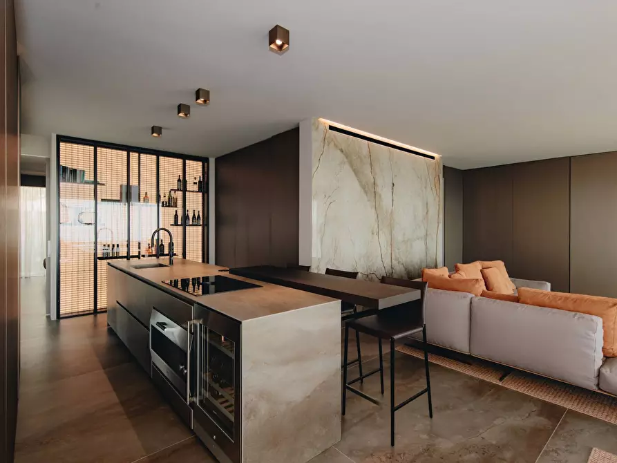 Immagine 10 di Villa in vendita  in Via San Rocco a Padenghe Sul Garda