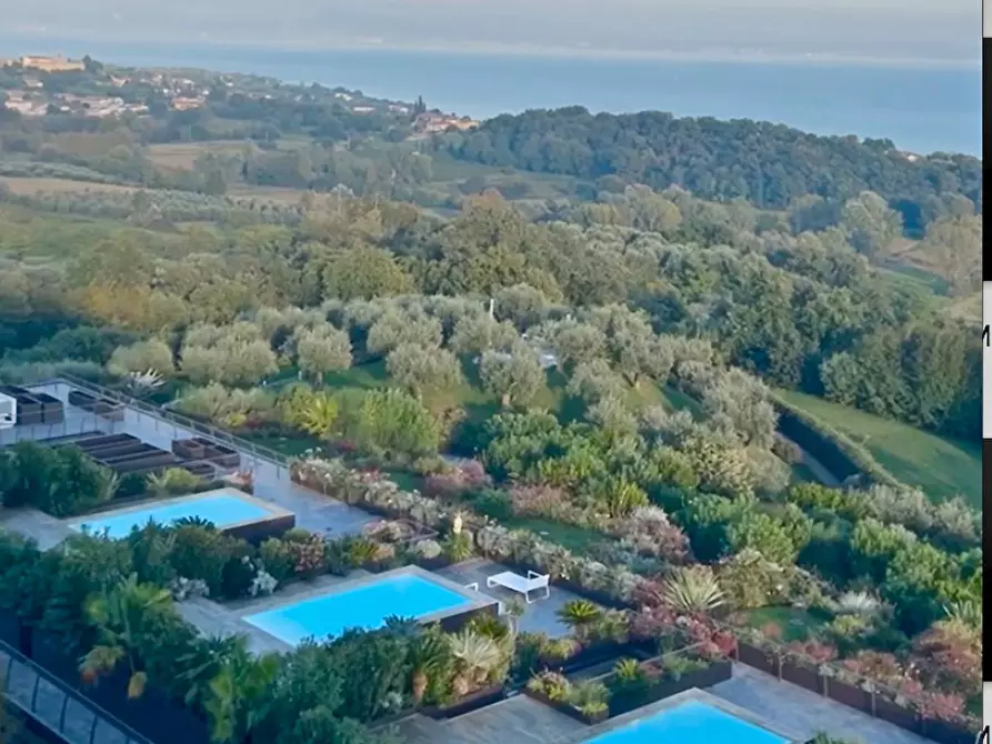 Immagine 11 di Attico in vendita  in Via San Rocco a Padenghe Sul Garda