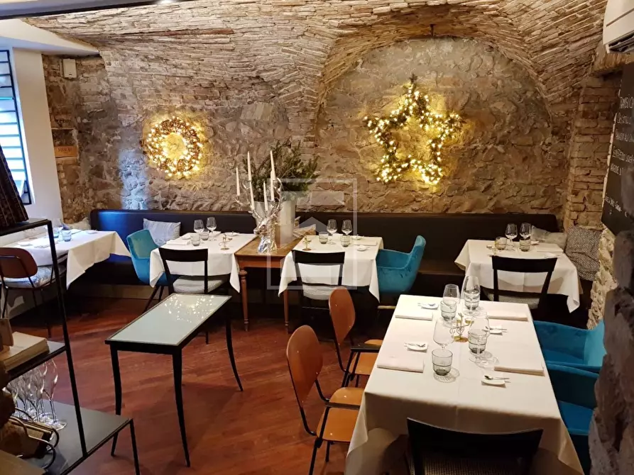 Immagine 8 di Villa in vendita  in Via Nazario Sauro a Desenzano Del Garda