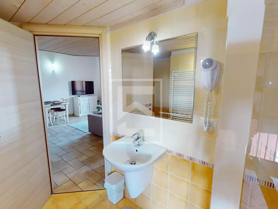 Immagine 10 di Appartamento in vendita  in via dei colli a Manerba Del Garda